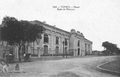 Những ngôi trường trăm tuổi ở Hà Nội